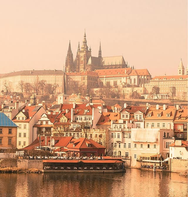 頂級座駕，舒適升級